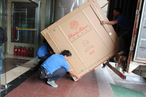 柘荣钢琴贵重工艺品无忧运